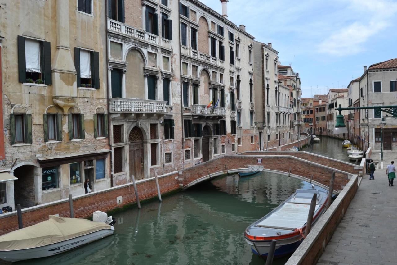 Suite In Venice Ai Carmini Εξωτερικό φωτογραφία
