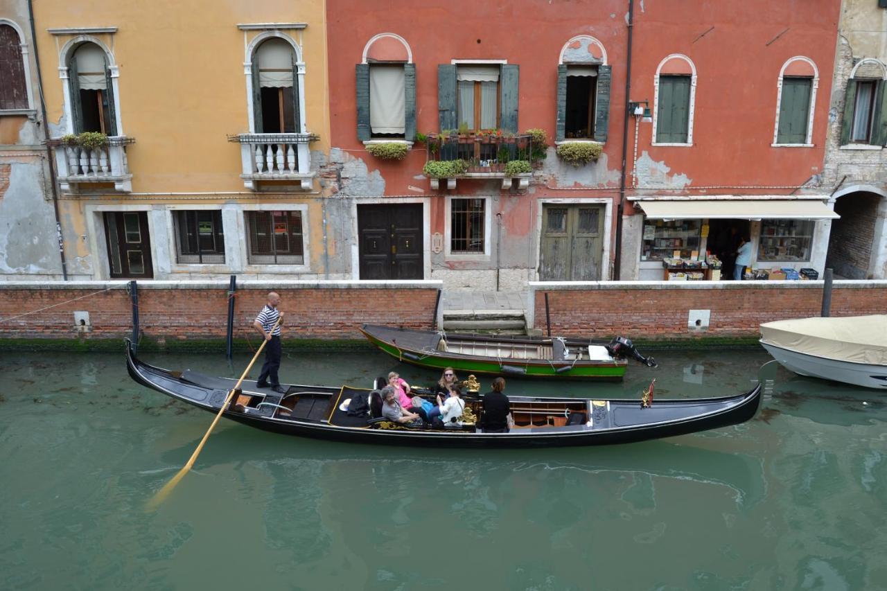 Suite In Venice Ai Carmini Εξωτερικό φωτογραφία